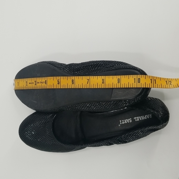 RS Black Genuine Leather Textured Ballet Flat - Picture 8 of 9